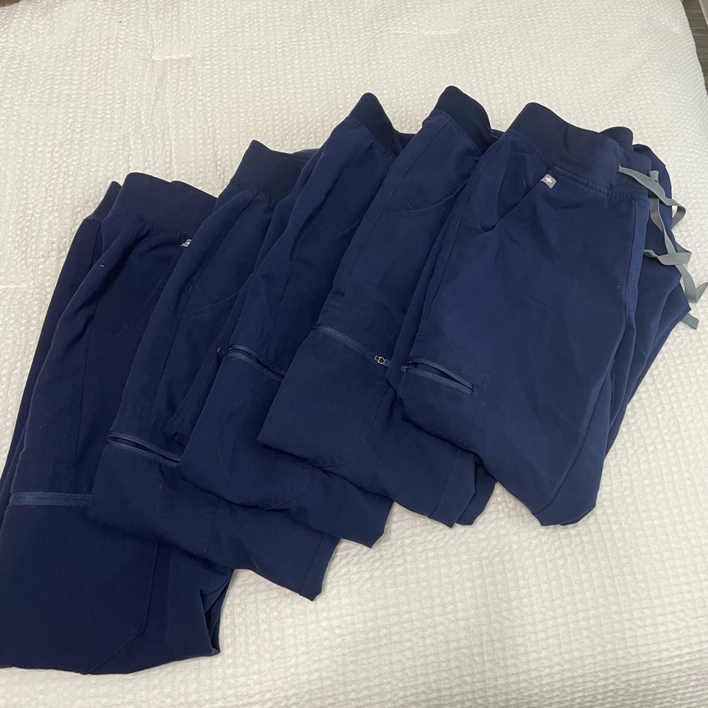 Women’s Figs Joggers Good condition